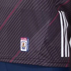 Galway GAA Women's Fit Alternative Goalkeeper Jersey 2023 14 Galway GAA Women's Fit Alternative Goalkeeper Jersey 2023 -Guin Sales Store am3a0824