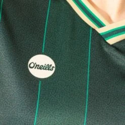Women’s Ireland Premier Jersey Gift Box Green / Gold -Guin Sales Store am3a0861 1