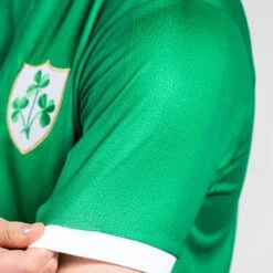 Women's Ireland Premier Jersey Shamrock Green 11 Women's Ireland Premier Jersey Shamrock Green -Guin Sales Store green prem detail 3 2