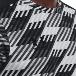 Under Armour Men's Challenger Training T-Shirt Grey / Black -Guin Sales Store s7.v5 1365408 014 collar