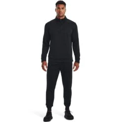 Under Armour Men's Fleece® ¼ Zip Black -Guin Sales Store s7.v5 1373358 001 fsf